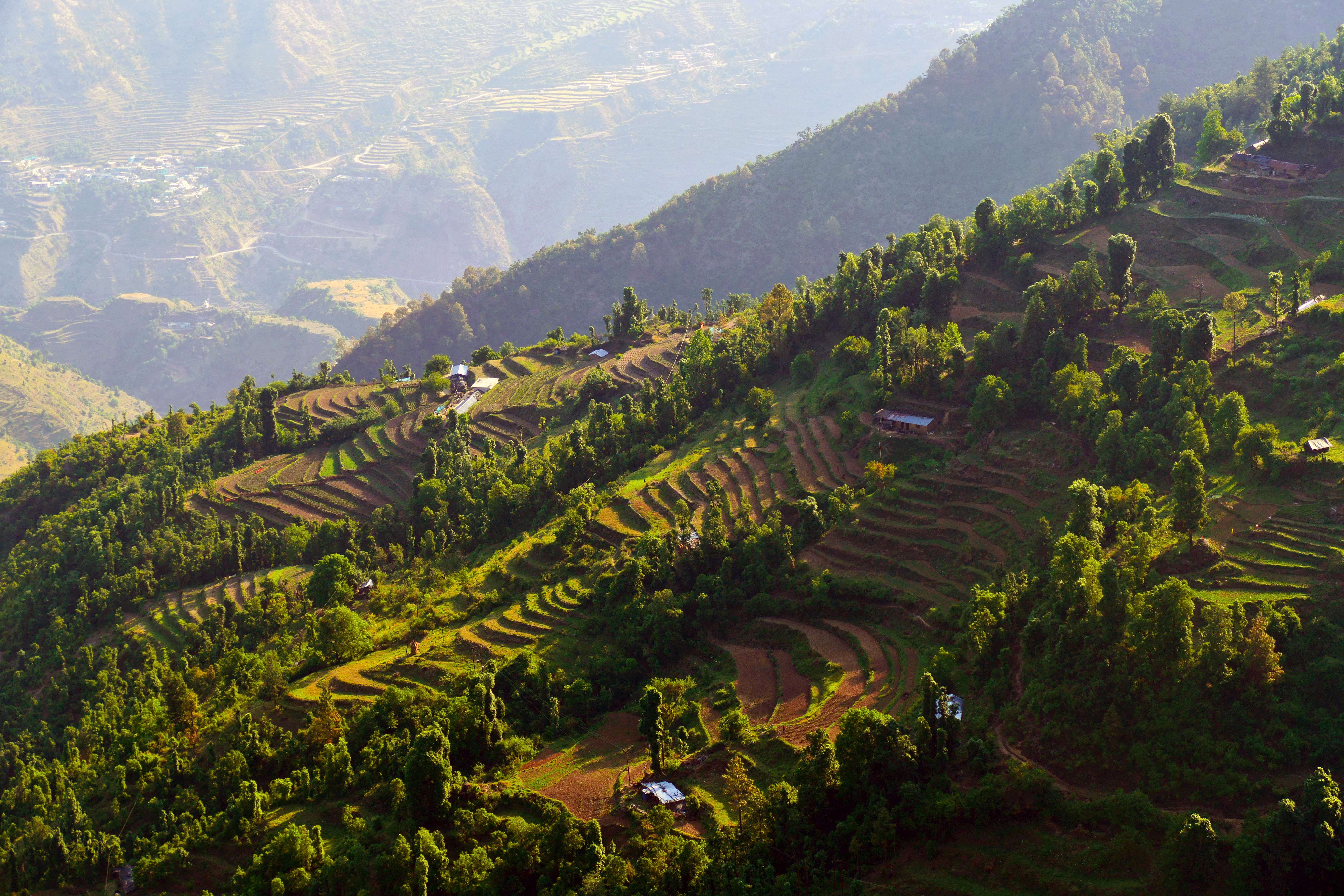 BEST PLACES TO VISIT IN JUNE PLACE BEST PLACE FOR TOUR IN JUNE UTTARAKHAND TOURISM KARNATAKA TOURISM