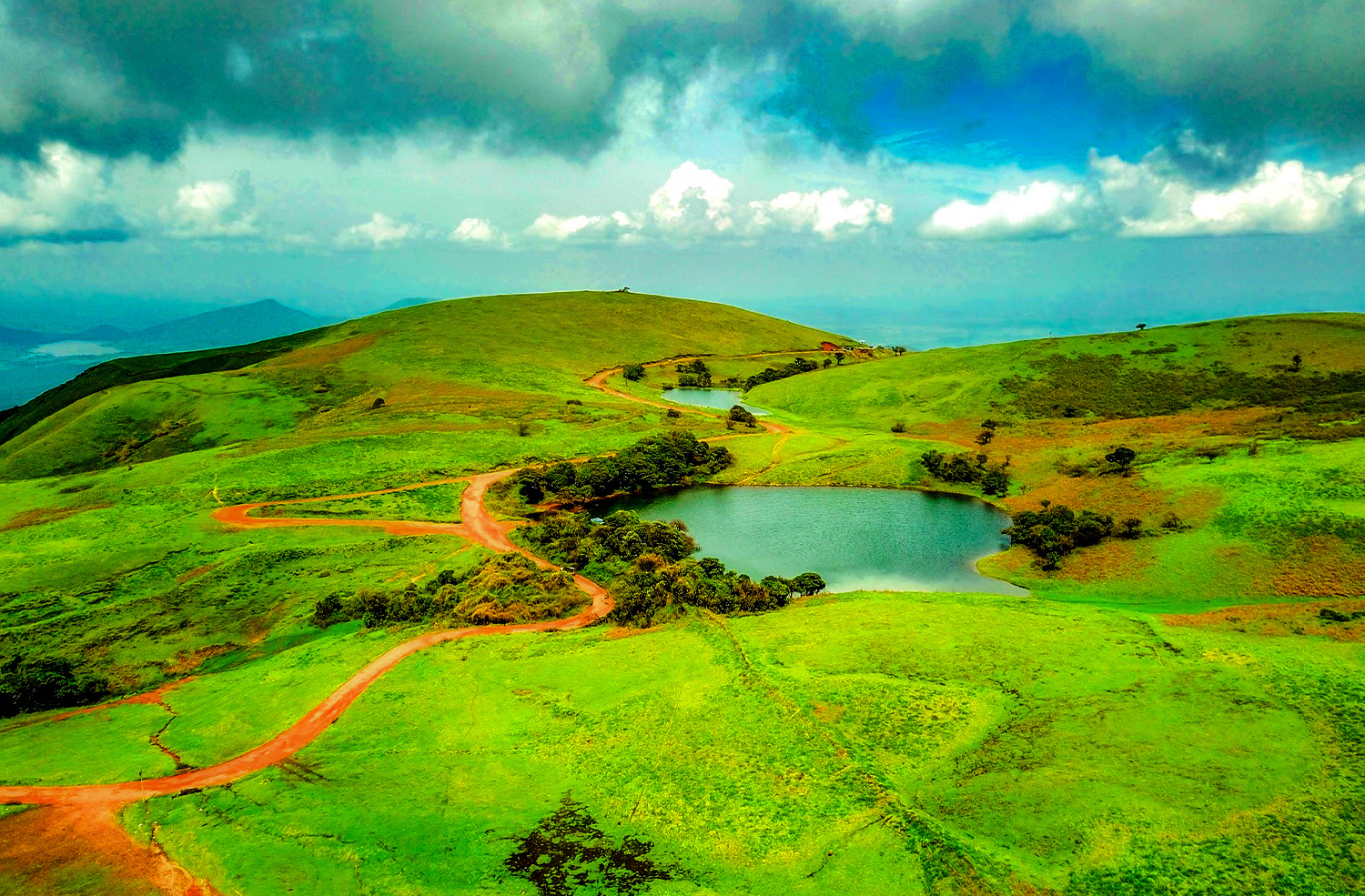 BEST PLACES TO VISIT IN JUNE PLACE BEST PLACE FOR TOUR IN JUNE UTTARAKHAND TOURISM KARNATAKA TOURISM