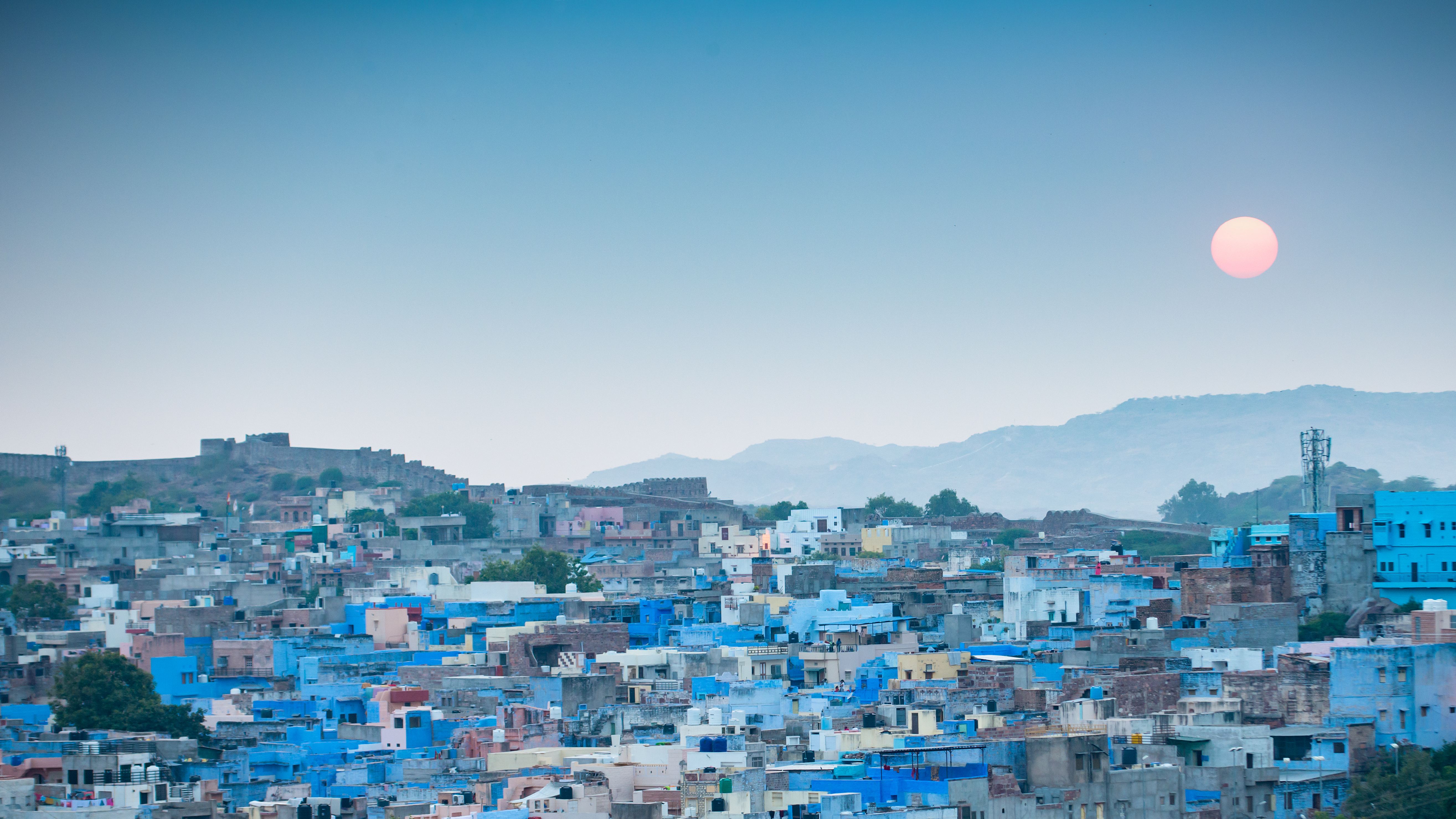 White, Orange and Blue These cities of India are identified by their colors, know where are these colorful cities?