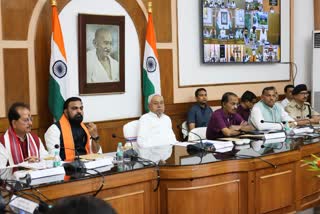 CM NITISH HELD HIGH LEVEL MEETING