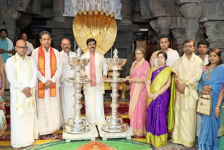 100 KG SILVER LAMPS  RANGANAYAKULA MANDAPAM  MYSORE RAJAMATA PRAMODA DEVI  TIRUMALA TIRUPATI DEVASTHANAMS
