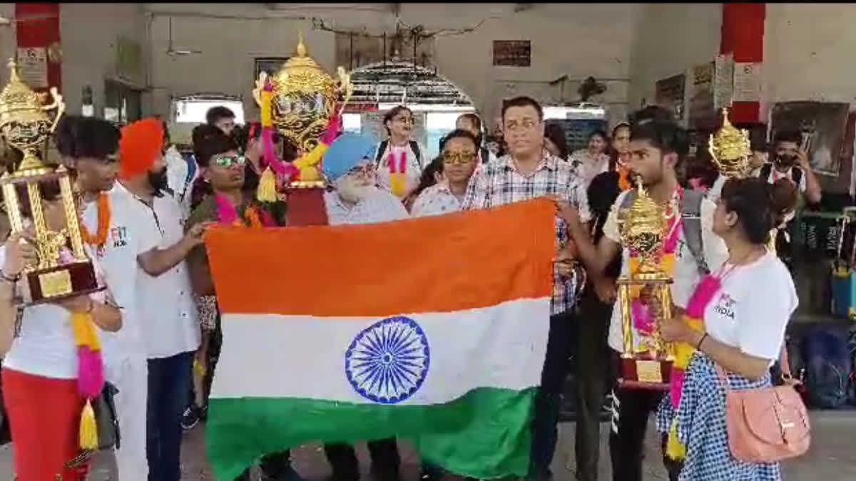 winners of Indo-Nepal Karate Championship welcomed in Ludhiana