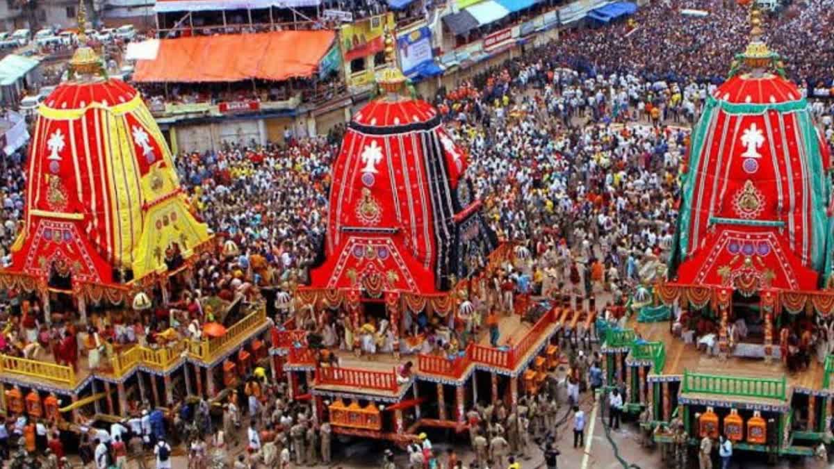 Puri Ratha Yatra 2023  Puri Ratha Yatra  Puri Ratha Yatra 2023 ends Latest update  Puri Ratha Yatra ends  Lord Jagannatha and Chariots  ഭുവനേശ്വര്‍  ഒഡിഷ  പുരി ജഗന്നാഥ ക്ഷേത്രത്തിലെ രഥയാത്ര  പുരി ജഗന്നാഥ ക്ഷേത്രം  പുരി  രഥയാത്രയ്‌ക്ക് പ്രൗഡ ഗംഭീര സമാപനം  രഥയാത്ര  ദര്‍ശനപുണ്യം നേടി ലക്ഷങ്ങള്‍  ഉത്സവം