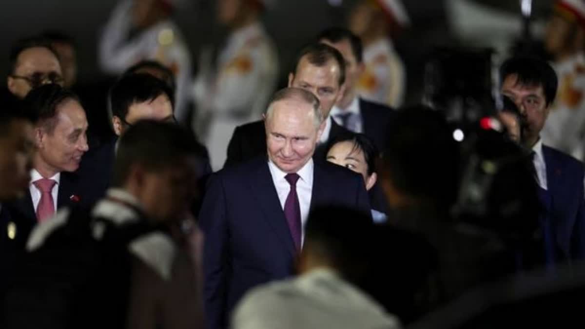 Russian President Vladimir Putin Vietnam visit