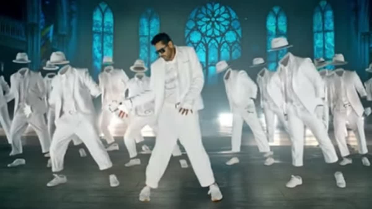 Prabhu Deva is ready again to do 'Moon Walk' - A Blend of Dance and Emotion
