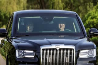 Putin Gifted Luxury Limousine Car to Kim Jong-Un