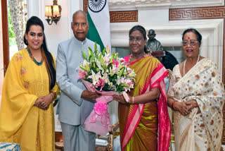 Former President Ram Nath Kovind, his wife Savita and daughter Swati meet President Droupadi Murmu and convey birthday greetings to her at Rashtrapati Bhavan in New Delhi on Thursday.