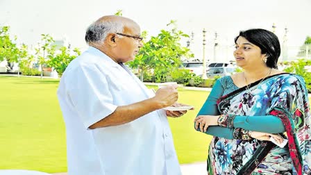 Margadarshi MD Shailaja Kiran Shared Memories of her Father in Law Ramoji Rao