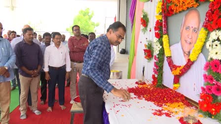 Eenadu Employees paid Tribute To Ramoji Rao