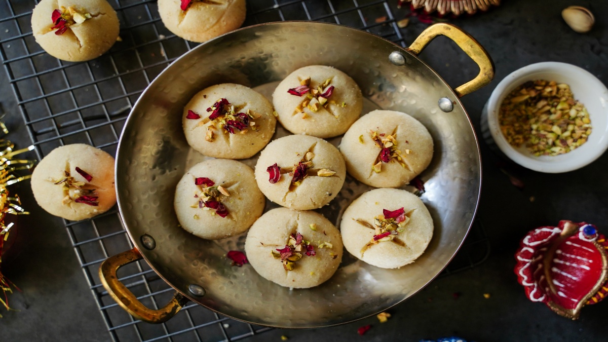 Nan Khatai