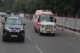 PRIME MINISTER GIVES WAY TO AMBULANCE