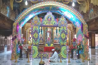 swaminarayan-mandir-dhandalpur-carousel-festival-of-swinging-shri-hari-with-the-intention-of-haiya-begins