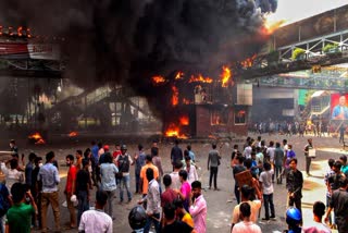 Bangladesh Quota Protesters Set Jail On Fire