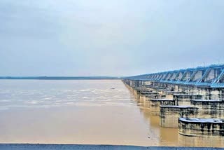 Huge Flood Water Flow To Telangana Water Projects