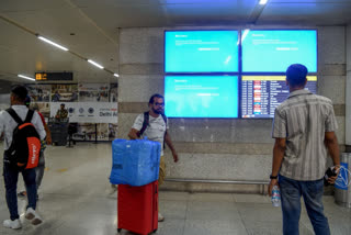 Following the global Microsoft outage, passengers at airports across the country continued to face problems for the second day on Saturday. Here are the visuals from Chhatrapati Shivaji Maharaj International Airport.