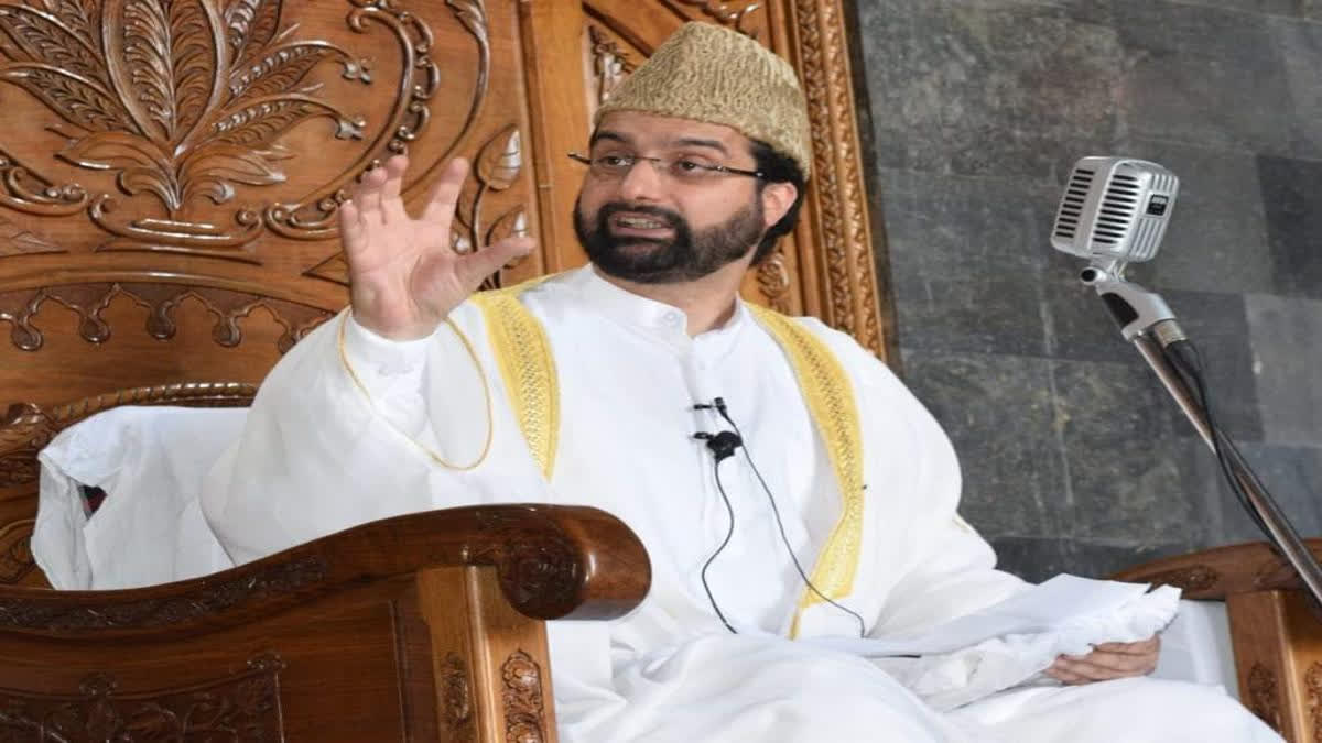 Mirwaiz sends legal notice to Jammu and Kashmir government over "illegal detention", says will move court if not freed