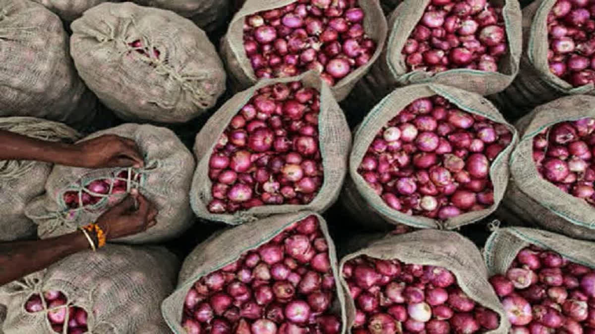 Onion buffer stock increased from 3 lakh metric ton to 5 lakh metric ton