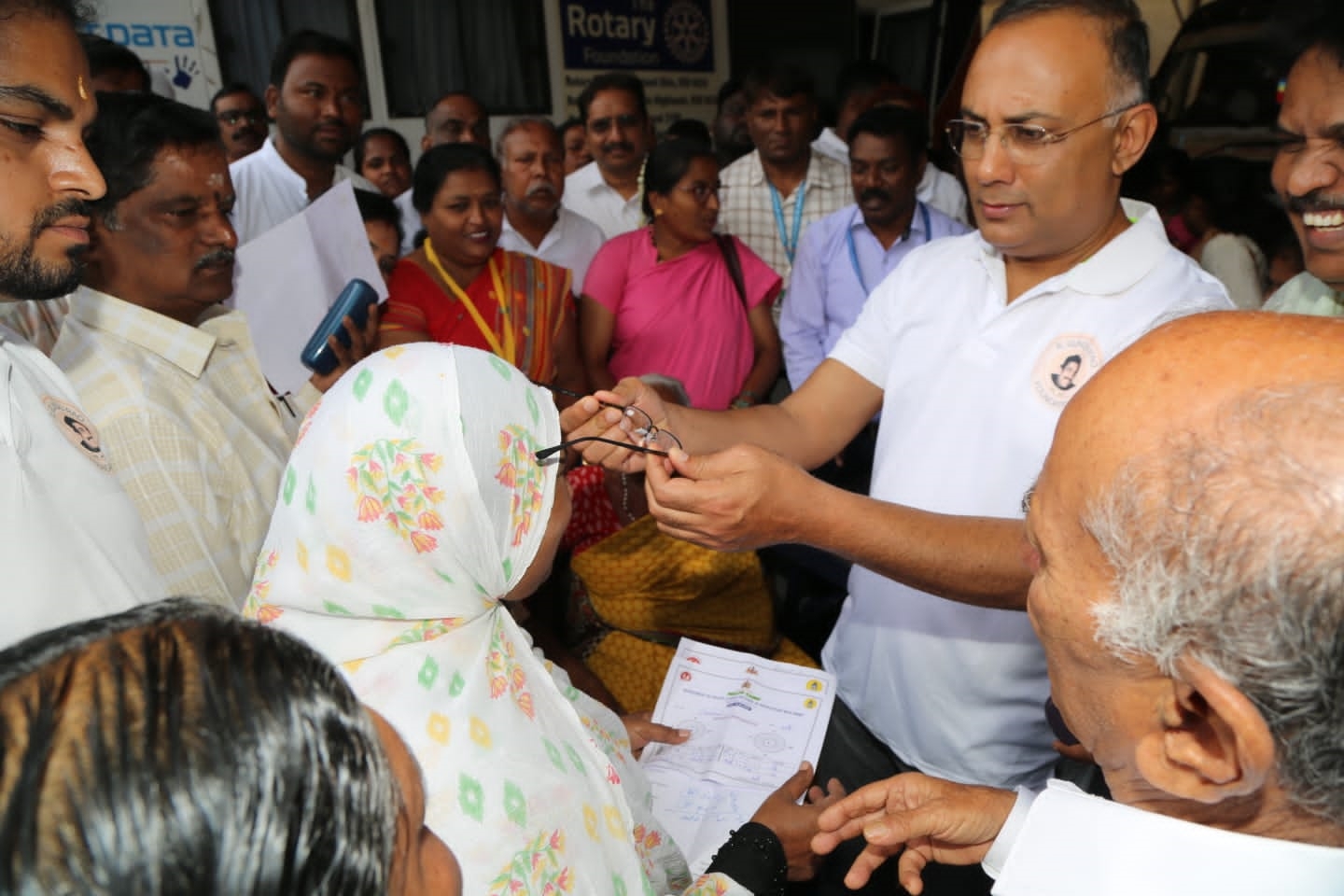 free health camp in Gandhinagar