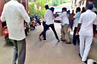 Congress Workers Clash