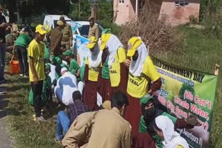 Plantation Drive-festival-organised-by-social-forestry-at-tral degree college