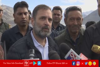 locals-say-china-took-control-over-some-area-in-ladakh-pm-modi-is-lying-rahul-gandhi-in-leh