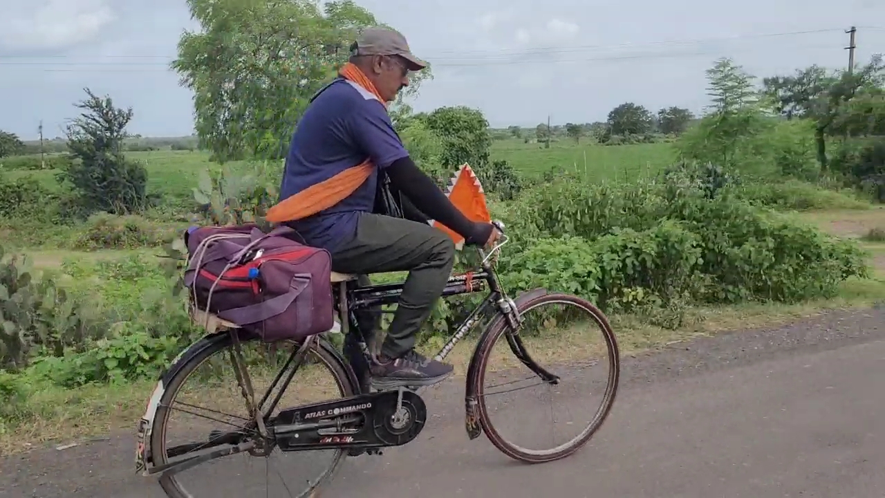 નરેશભાઈની આસ્થા, શ્રદ્ધાને લોકોએ બિરદાવી