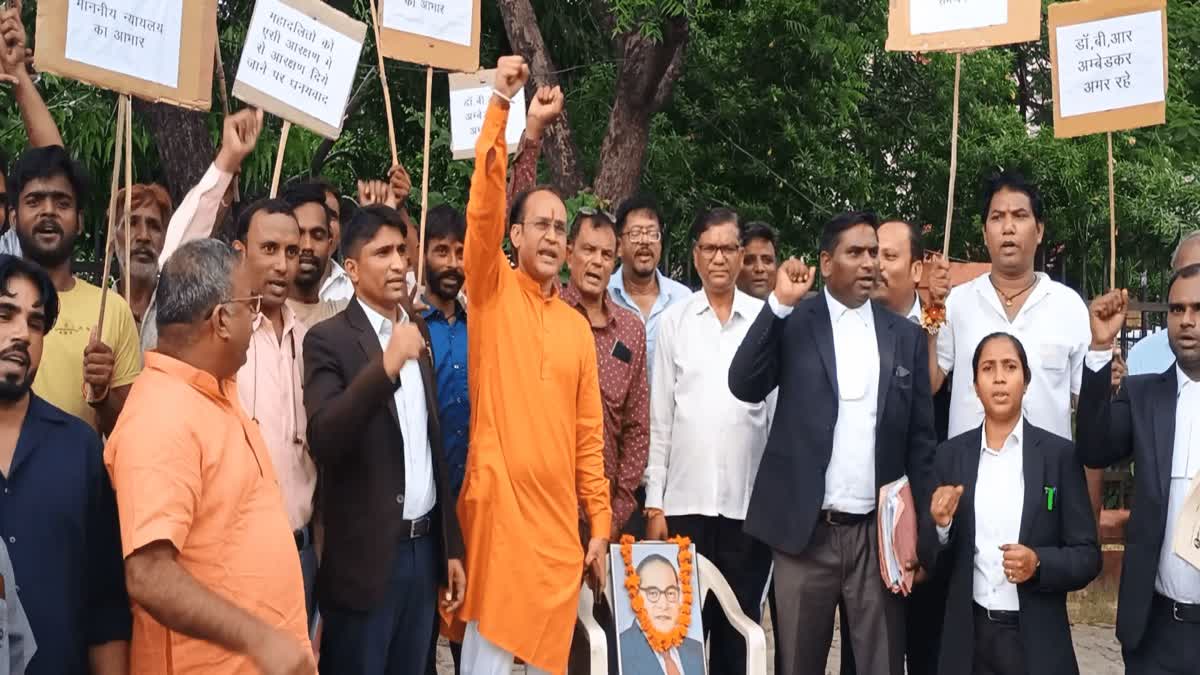 Protes in Support of the Decision in Jaipur