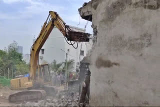 CHITRAPURI COLONY VILLAS DEMOLISHED