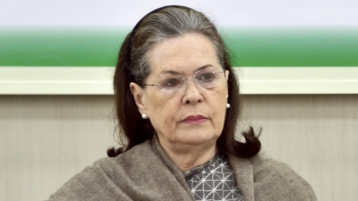 Sonia Gandhi  വനിത സംവരണ ബില്ലിനെ പിന്തുണച്ച് സോണിയ ഗാന്ധി  Sonia Gandhi On Womens Reservation Bill  Nari Shakti Vandan Adhiniyam  gender equality in Indian politics  Congress Parliamentary Party Chairperson