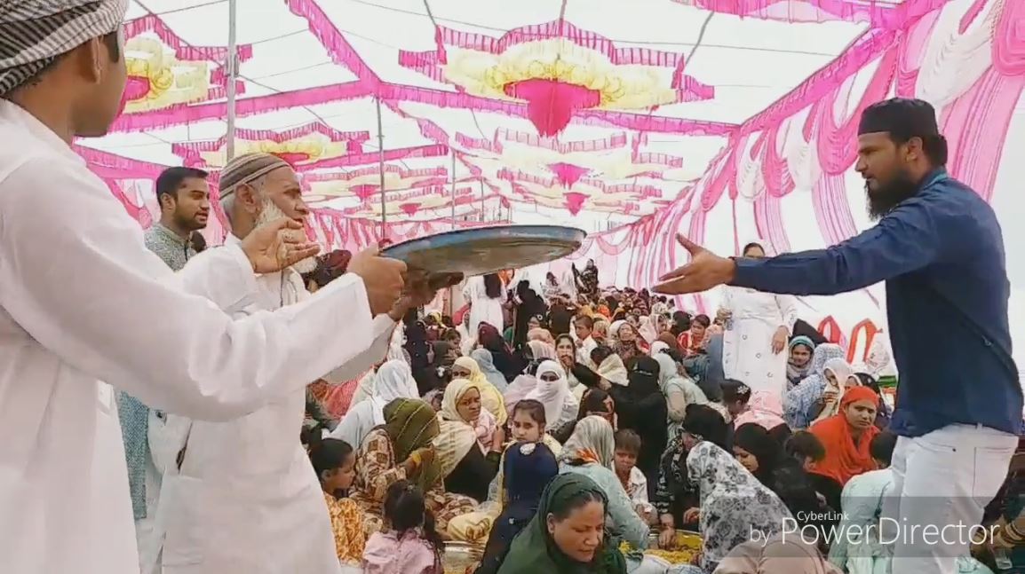 Masjid committee organized a mass wedding of 31 couples In Indore