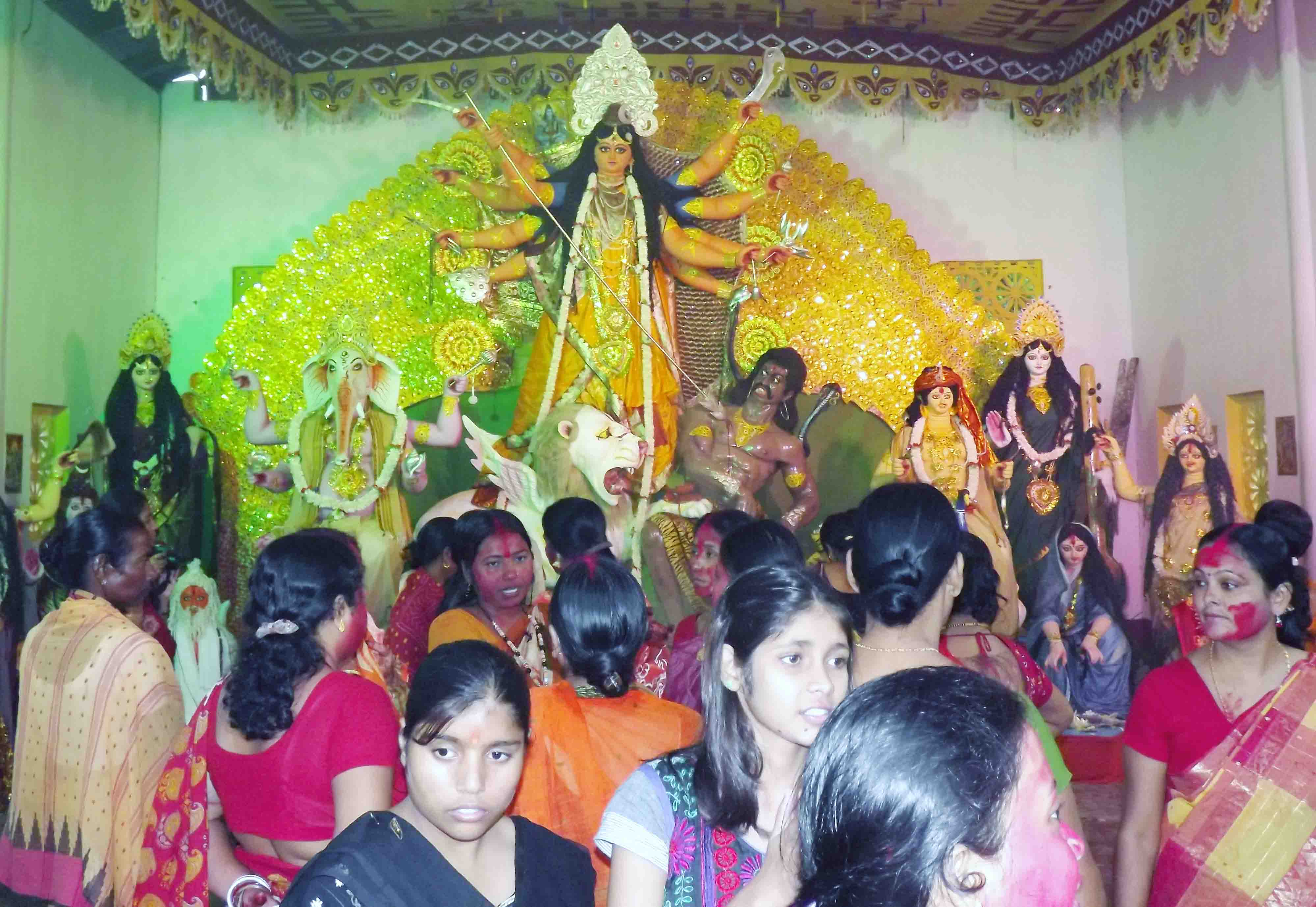 Baikunthpur Rajbari's Durga Puja