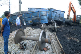 Rail traffic on three lines was disturbed due to the derailment of the goods train on Wednesday between Vrindaban Road and Ajhai stations of the Mathura-Palwal section of NCR.