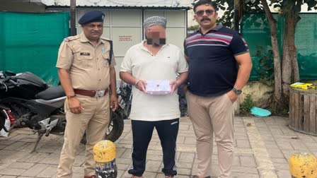 accused arrested in fraud case in dehradun