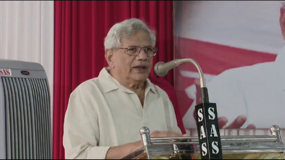 Etv BharatSitaram Yechury  Sitaram Yechury defends Palestine  Palestine Israel War  പലസ്‌തീനെതിരായ ആക്രമണം  സി പി ഐ എം ജനറല്‍ സെക്രട്ടറി സീതാറാം യെച്ചൂരി  പലസ്‌തീന്‍ ഐക്യദാര്‍ഢ്യ സമ്മേളനം  Palestine Solidarity Conference  Sitaram Yechury At Palestine Solidarity Conference