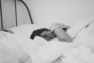 Sleeping less than 5 hrs a night raises depression risk