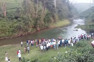 Five youth drowned in the river