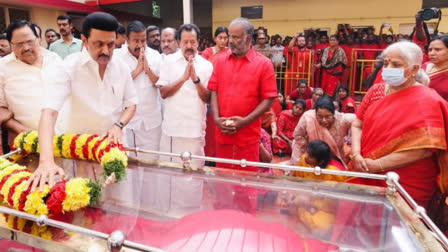 Bangaru Adigalar laid to rest with state honours