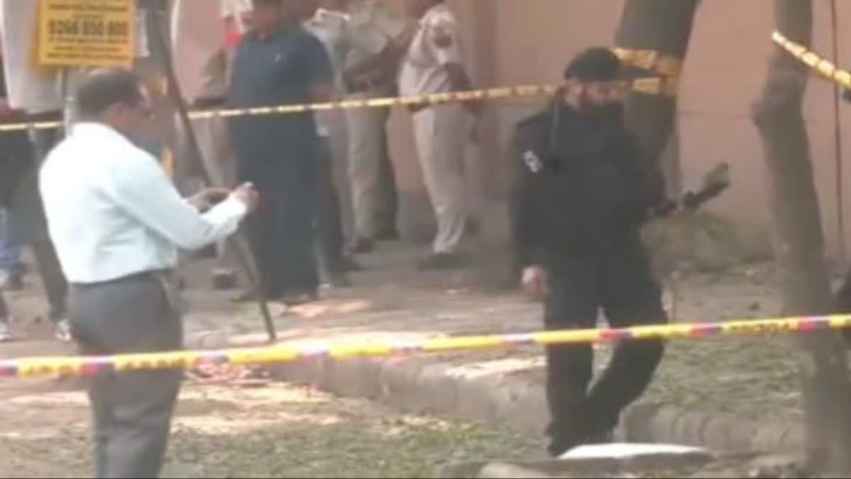 BLAST NEAR CRPF SCHOOL DELHI