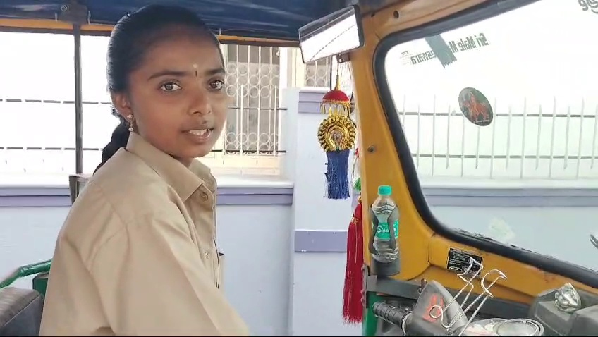 Auto driver Aishwarya