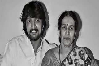 Kichcha Sudeep with his mother Saroja Sanjeev