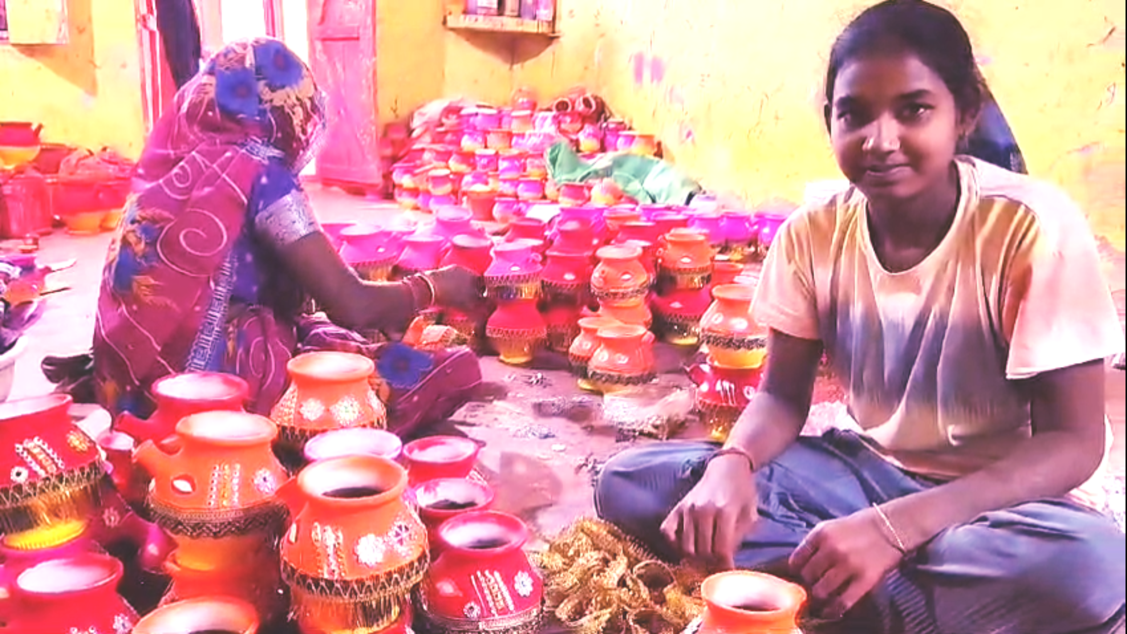 200 families make earthen pots