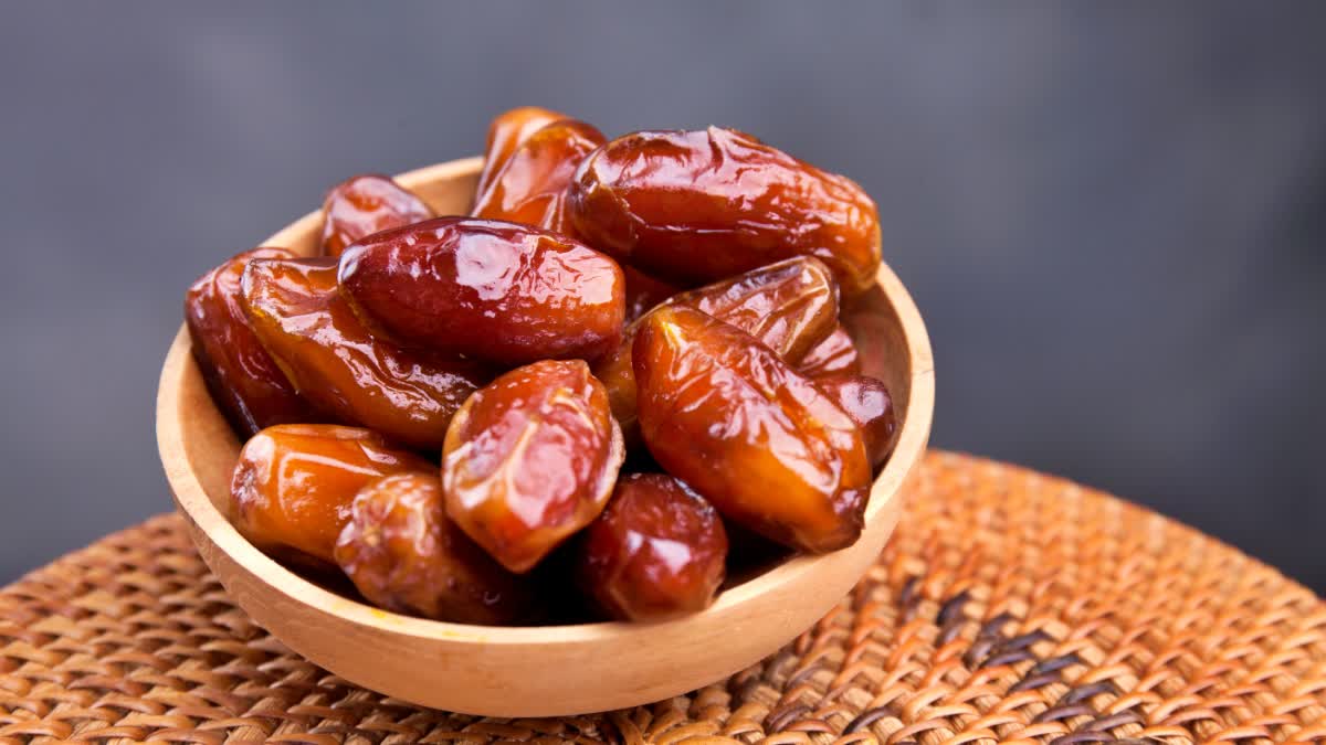 why is it advised to eat dates in winter? Know the benefits