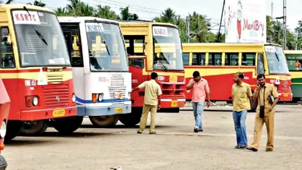 KSRTC Employee Uniform  യൂണിഫോം പരിഷ്ക്കരിച്ച് കെഎസ്ആർടിസി  കെഎസ്ആർടിസി നീല യൂണിഫോം  കെഎസ്ആർടിസി ജീവനക്കാരുടെ യൂണിഫോം  കെഎസ്ആർടിസി വേഷം  KSRTC Employee Dress Code  KSRTC Dress code  ksrtc employee dress color  ksrtc khaki uniform