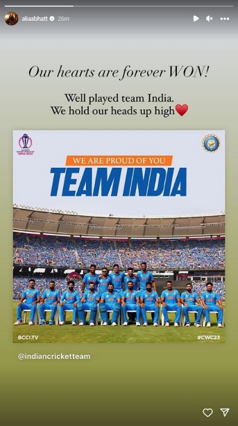 Bollywood stalwart Amitabh Bachchan, Shah Rukh Khan and others shared a heartfelt message for Men In Blue after their defeat against Australia in World Cup 2023. The Bollywood fraternity stood tall as India showed true sportsmanship and gave their all.