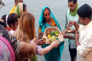 Ganga Aarti organized on occasion of Chhath Puja in Jamtara