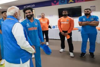 प्रधानमंत्री नरेंद्र मोदी और भारतीय खिलाड़ी