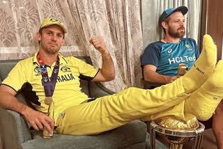 Mitchell Marsh  Pat Cummins shows Mitchell Marsh  Cricket World Cup 2023 final  India vs Australia  Mitchell Marsh rests feet on World Cup trophy  ലോകകപ്പ് ട്രോഫിയില്‍ കാല്‍ വച്ച് മിച്ചല്‍ മാര്‍ഷ്  മിച്ചല്‍ മാര്‍ഷിന് വിമര്‍ശനം  ഏകദിന ലോകകപ്പ് 2023  പാറ്റ് കമ്മിന്‍സ് ഇന്‍സ്റ്റഗ്രാം  ഇന്ത്യ vs ഓസ്‌ട്രേലിയ ലോകകപ്പ് 2023 ഫൈനല്‍