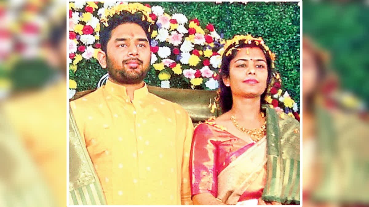 ias_couple_marriage_in_visakhapatnam_district