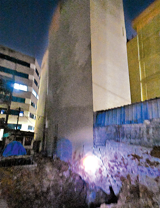 Building Tilts in Gachibowli