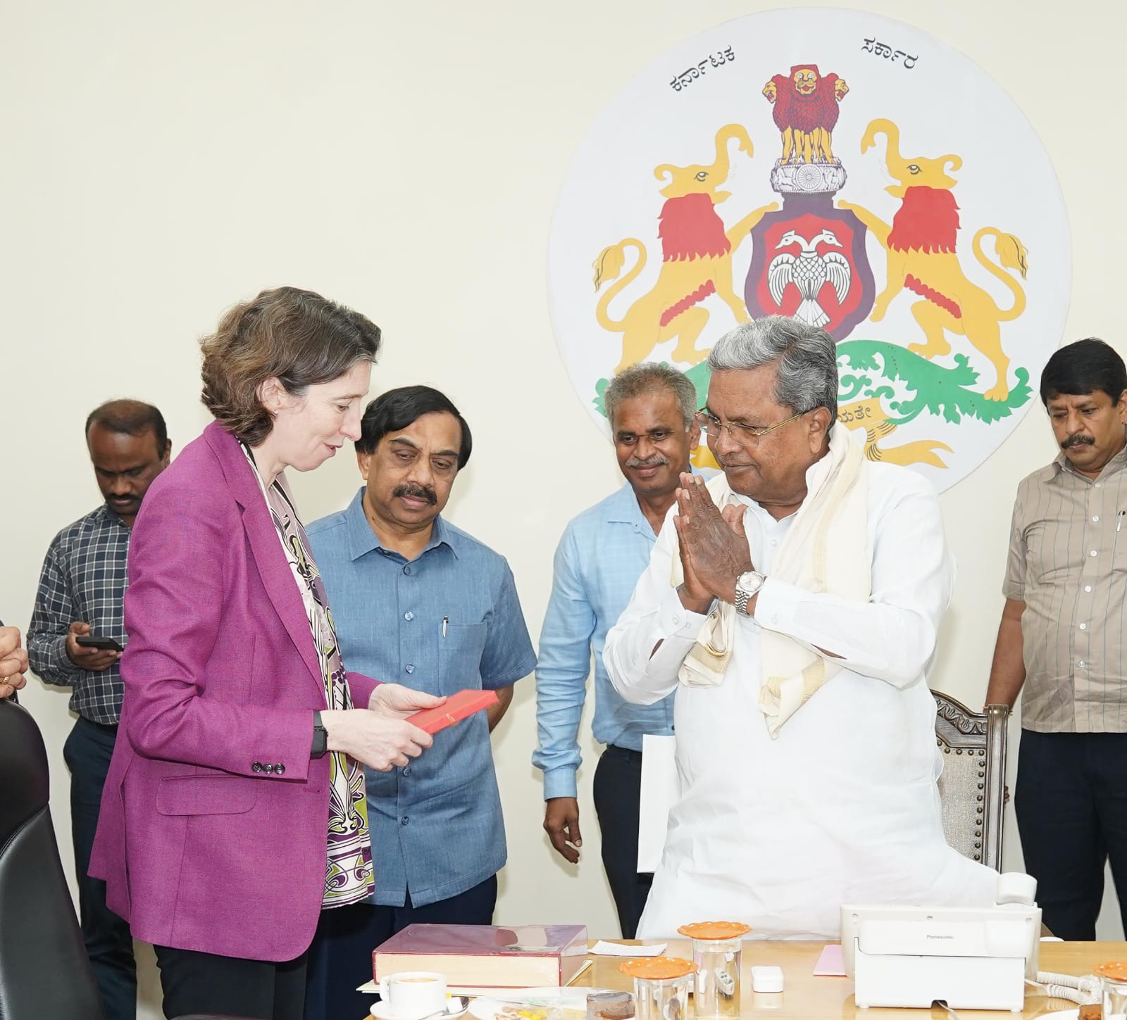 British High Commissioner in India Lindy Cameron held a discussion with CM Siddaramaiah